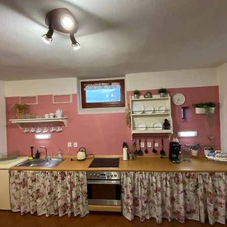 Chalupa Na Louce Salmov Mikulášovice Buitenkant foto